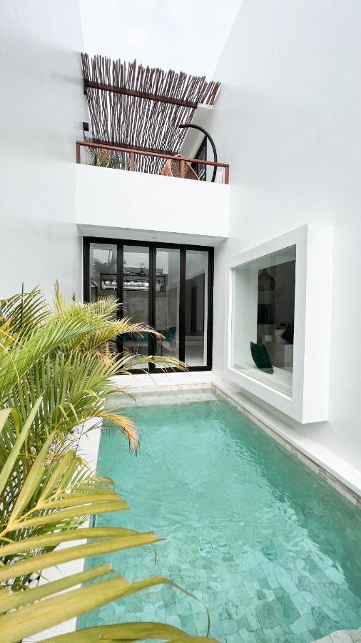 Villa Poppy Bumbak ชังกู ภายนอก รูปภาพ