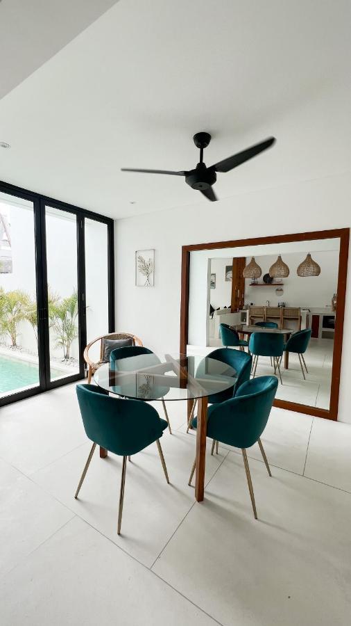 Villa Poppy Bumbak ชังกู ภายนอก รูปภาพ